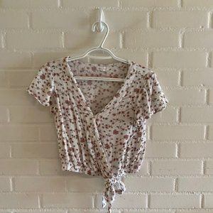 Cute Cropped Floral Shirt